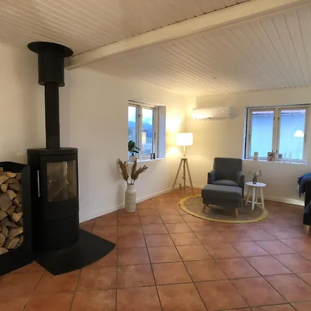 Kobbeldalhus Сasa de vacaciones Bredsten (Velje)