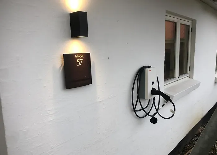 Kobbeldalhus * Bredsten (Velje)